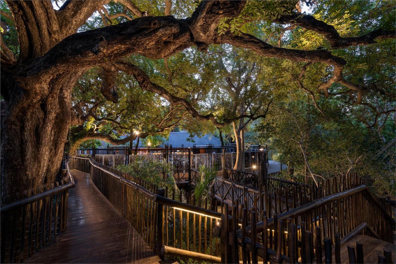 Kruger Gate Hotel Skukuza Exterior photo